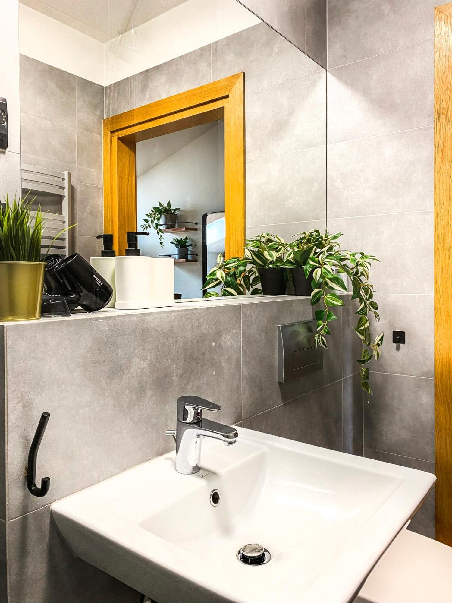 קרקוב Cozy Apartment With Ac For Couples - Old Town מראה חיצוני תמונה